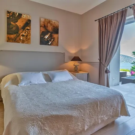Luce Villa Gassin